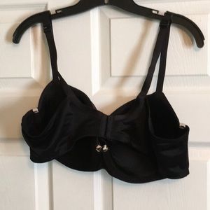 Cacique Intimates & Sleepwear - Cacique Bra Cacique Intimates & Sleepwear - Cacique Bra